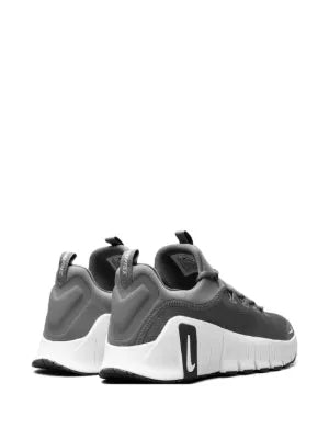 Nike Free Metcon 6 Football Grey