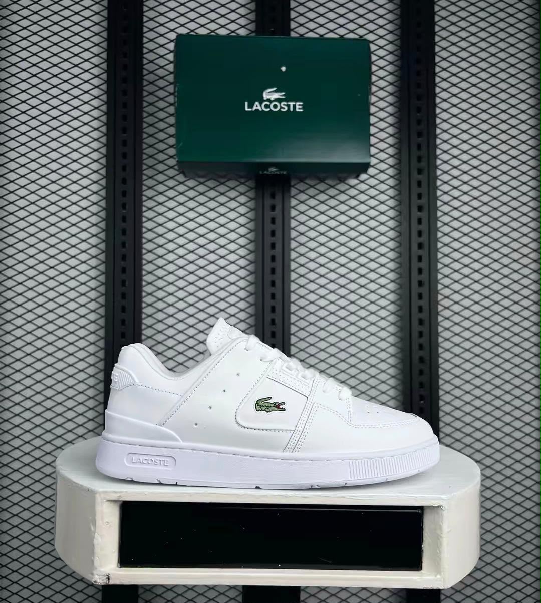 Locoste T-Clip Sneakers