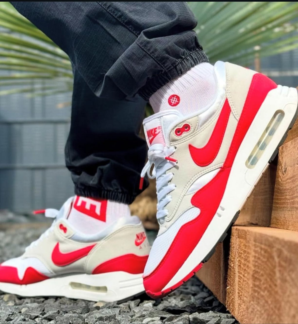Nike Air Max 90 sneakers.