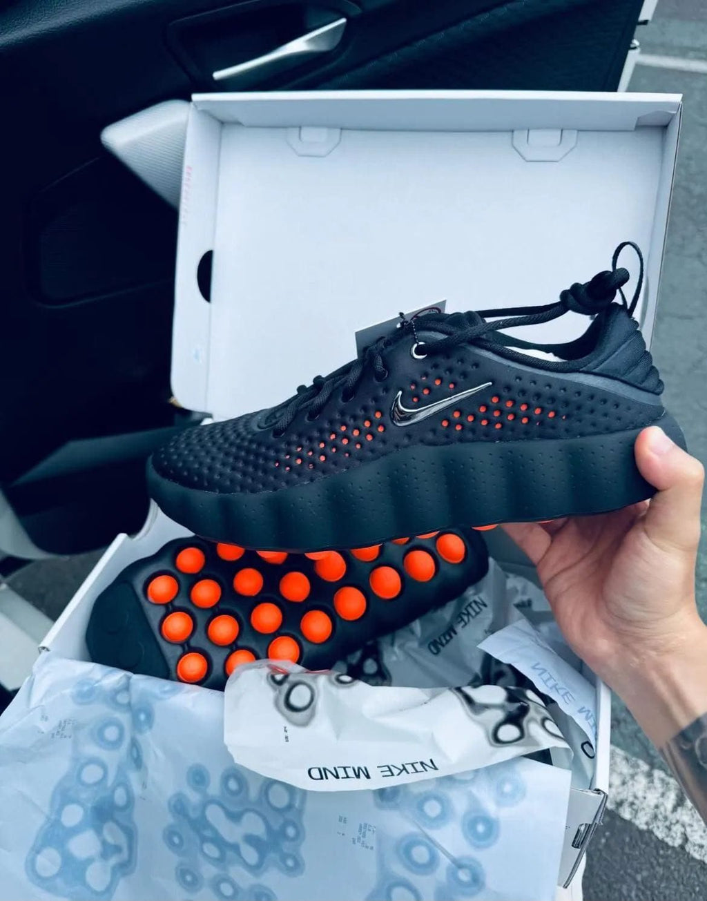 Nike Mind 002