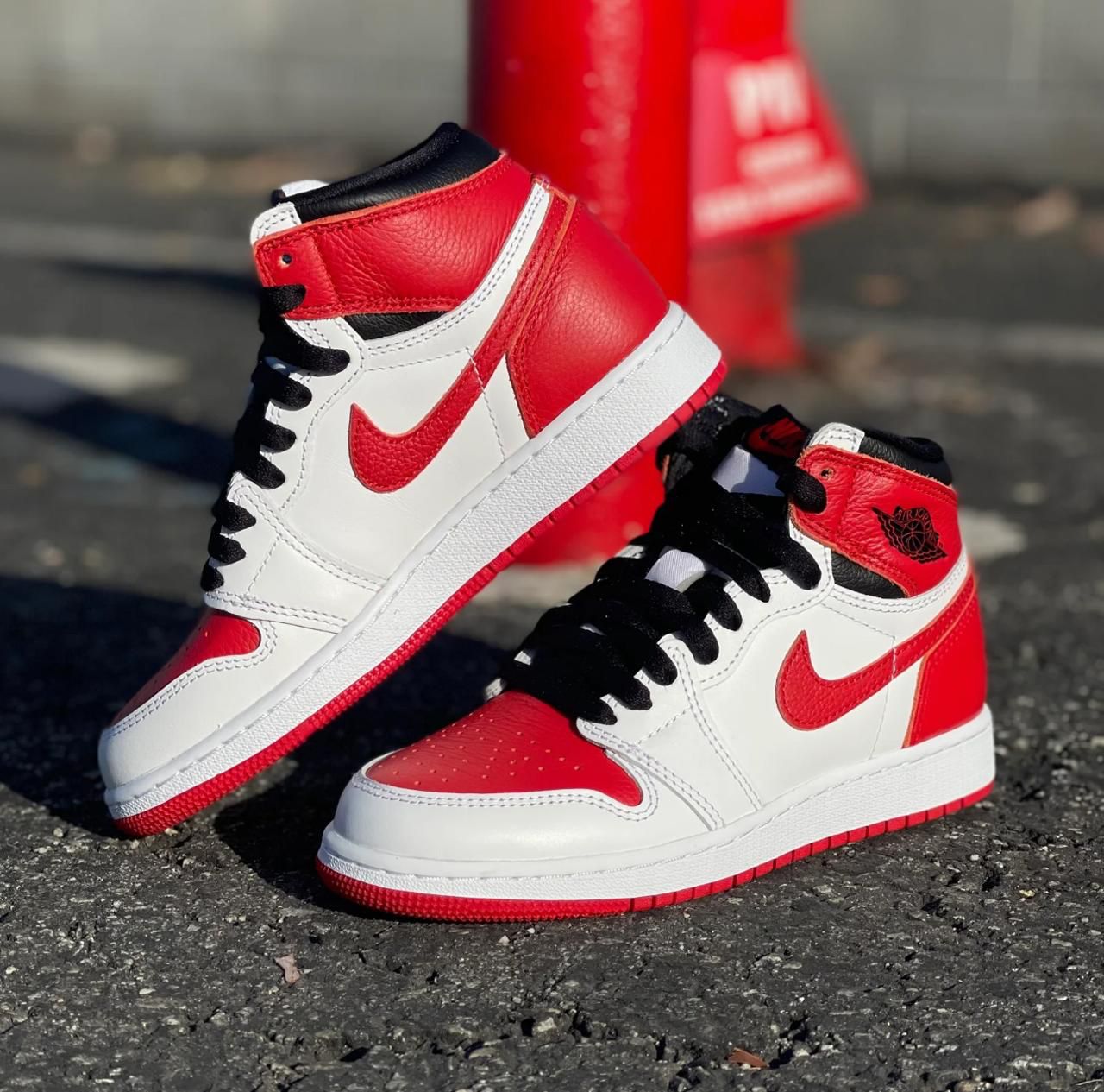 Air Jordan 1 Retro High OG "Black Toe" sneakers