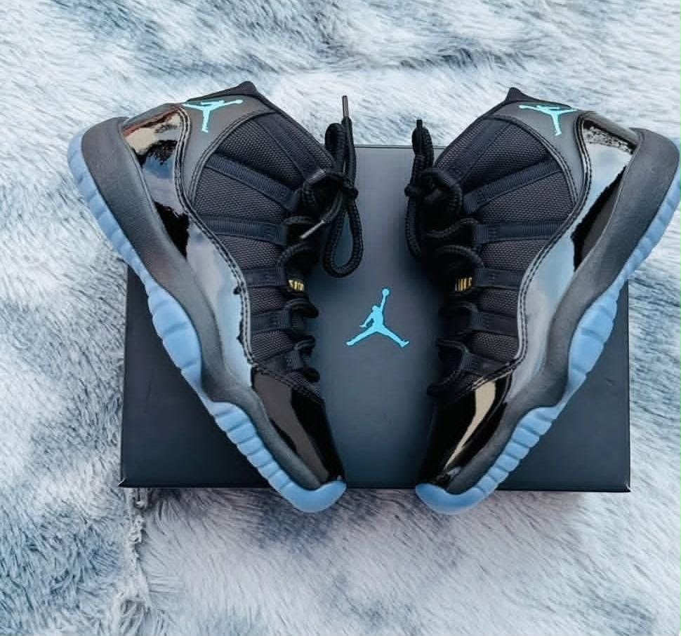Air Jordan 11