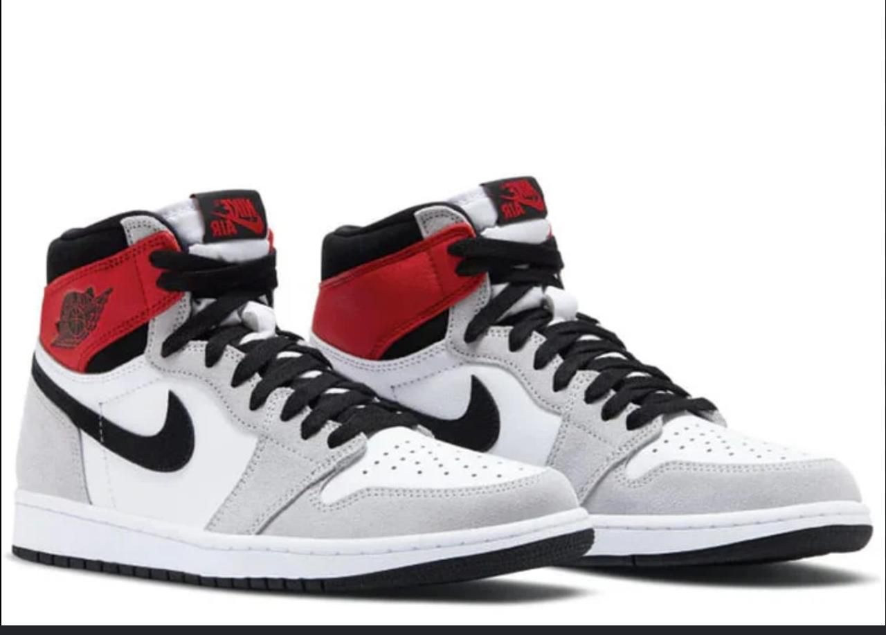 Air Jordan 1 Retro High OG "Black Toe" sneakers